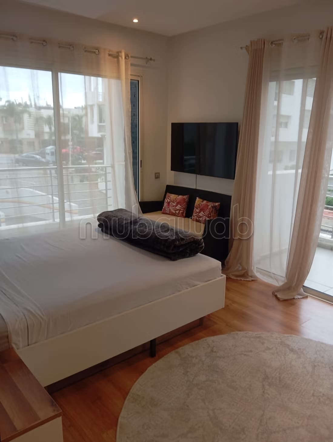 شقة فاخرة لل продажة في حي الريان.